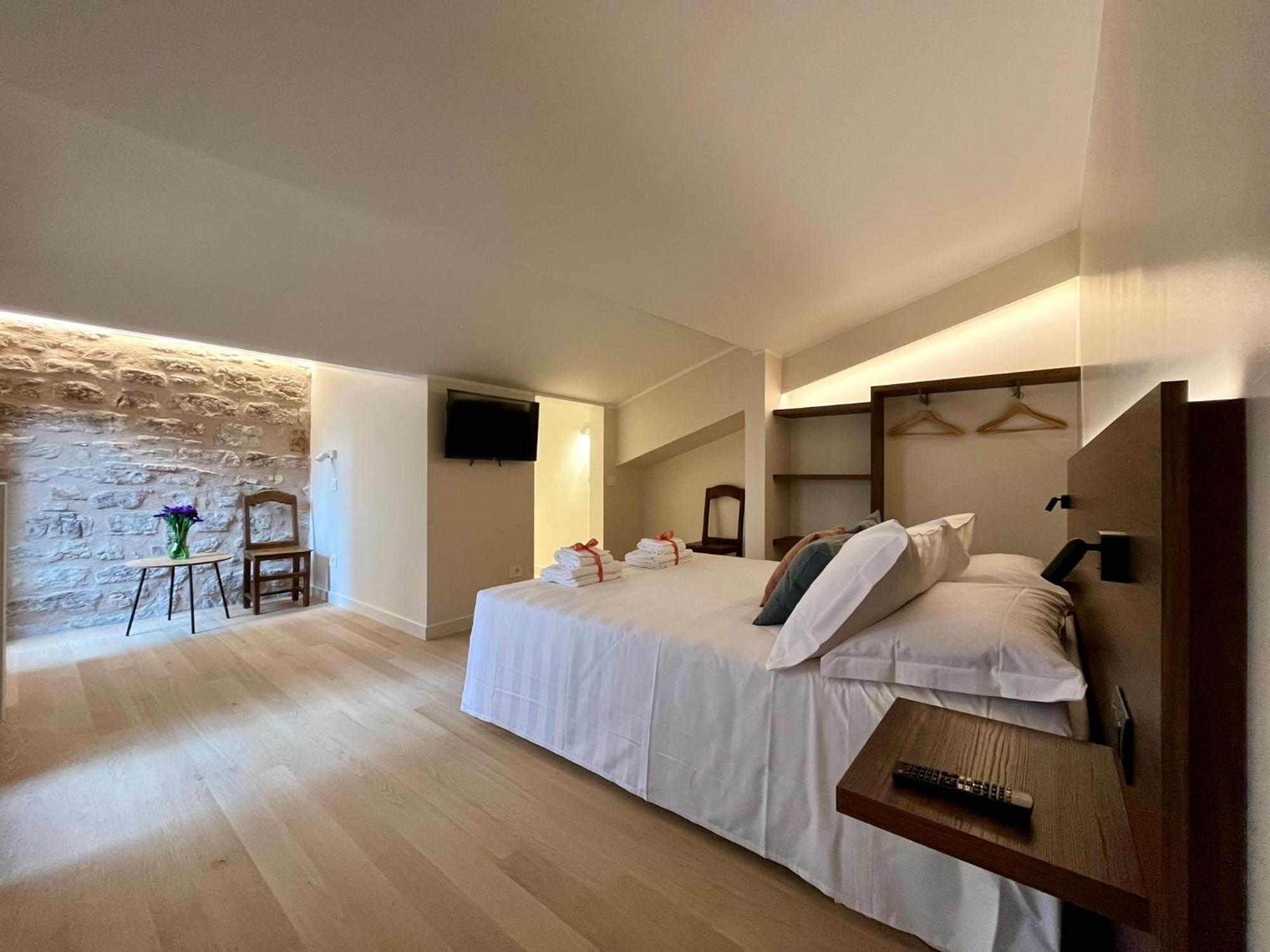 Portica Homes Ассизи Экстерьер фото