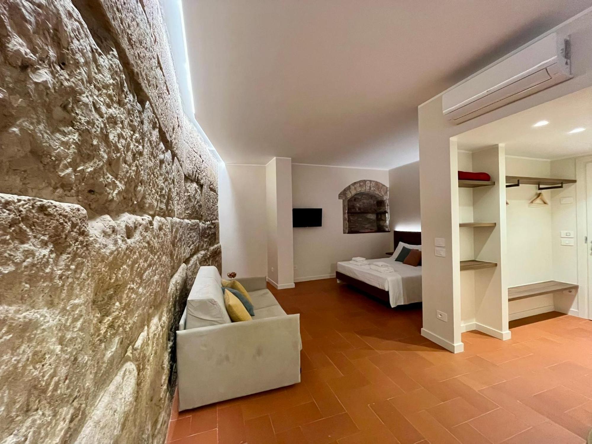 Portica Homes Ассизи Экстерьер фото